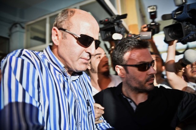 EMNİYETTE PARALEL OPERASYON 49