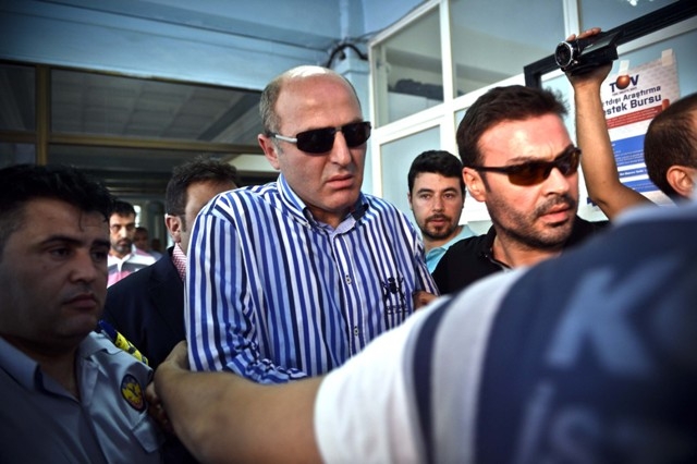 EMNİYETTE PARALEL OPERASYON 51