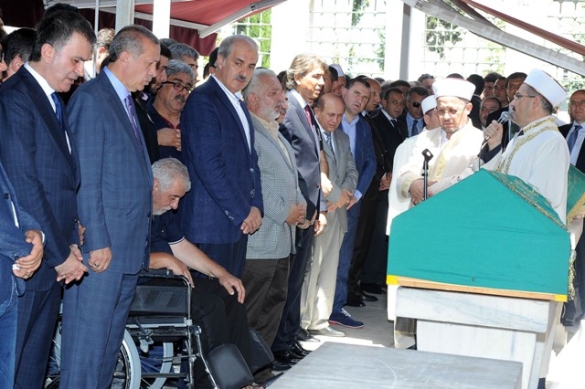 MURAT GÖĞEBAKAN TOPRAĞA VERİLDİ 19