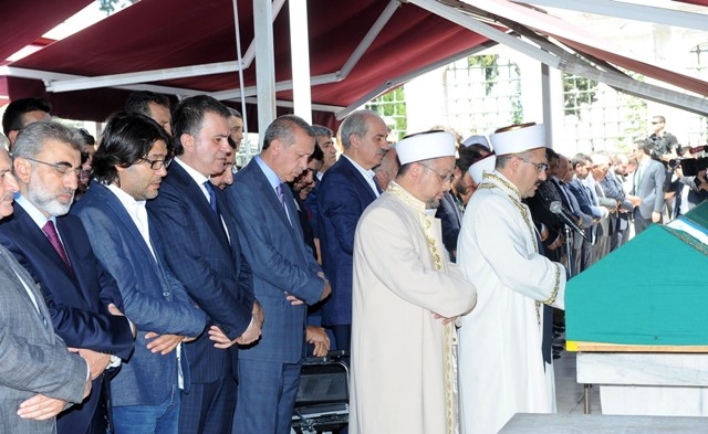 MURAT GÖĞEBAKAN TOPRAĞA VERİLDİ 23