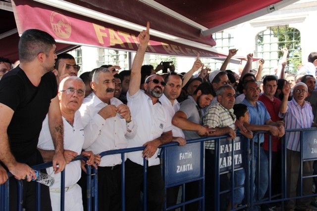 MURAT GÖĞEBAKAN TOPRAĞA VERİLDİ