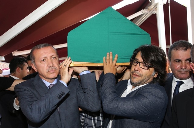 MURAT GÖĞEBAKAN TOPRAĞA VERİLDİ 42