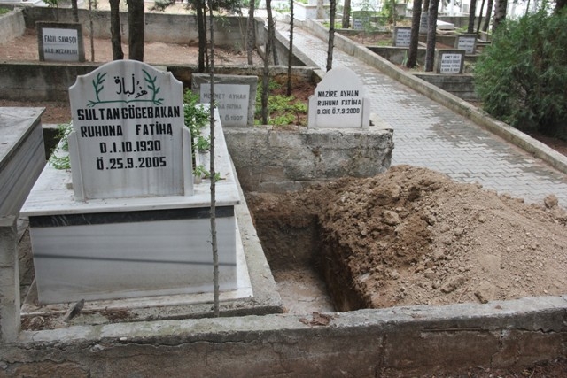 MURAT GÖĞEBAKAN TOPRAĞA VERİLDİ 44