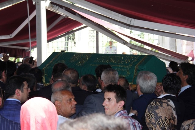 MURAT GÖĞEBAKAN TOPRAĞA VERİLDİ