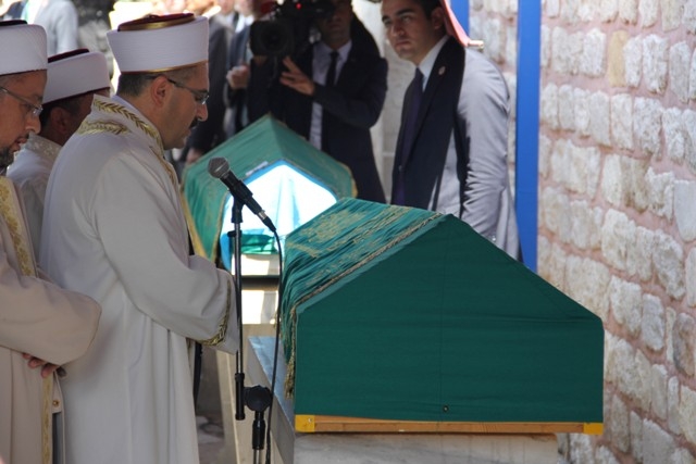 MURAT GÖĞEBAKAN TOPRAĞA VERİLDİ 6