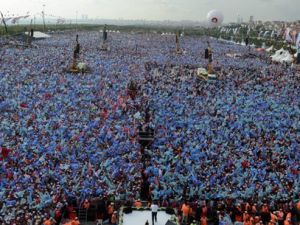 USTA KENDİ REKORUNU KIRDI