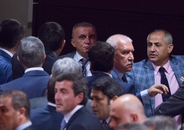 TBMM'Yİ RİNGE ÇEVİRDİLER 20