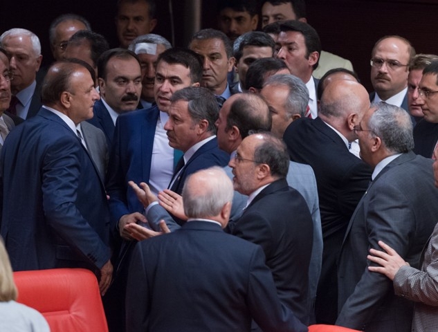 TBMM'Yİ RİNGE ÇEVİRDİLER 28