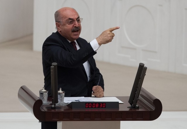 TBMM'Yİ RİNGE ÇEVİRDİLER 83
