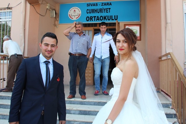 CUMHUR REİSİNİ SEÇTİ 73