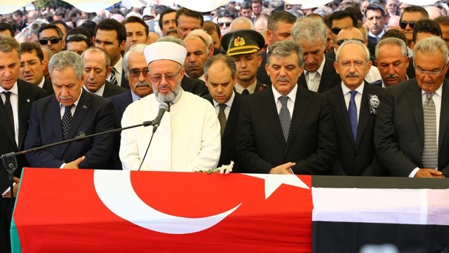 SÜLEYMAN SEBA SON YOLCULUĞUNA UĞURLANDI 110