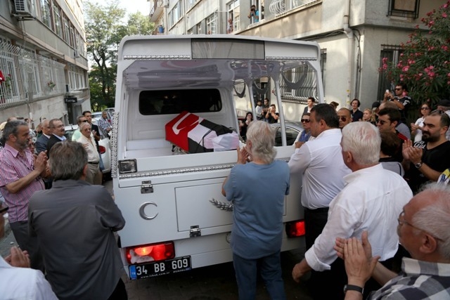 SÜLEYMAN SEBA SON YOLCULUĞUNA UĞURLANDI 12