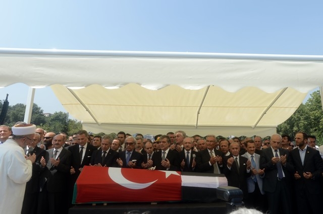 SÜLEYMAN SEBA SON YOLCULUĞUNA UĞURLANDI 128