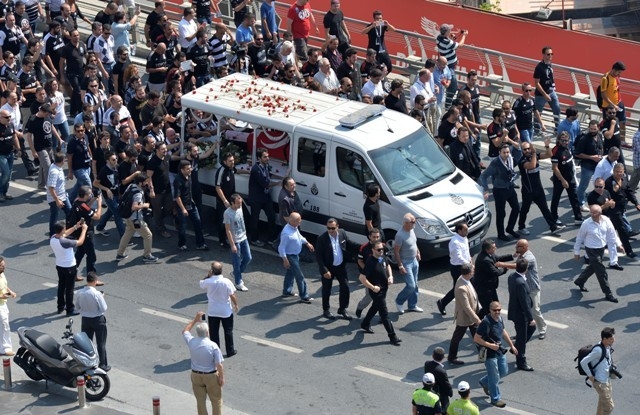 SÜLEYMAN SEBA SON YOLCULUĞUNA UĞURLANDI 2