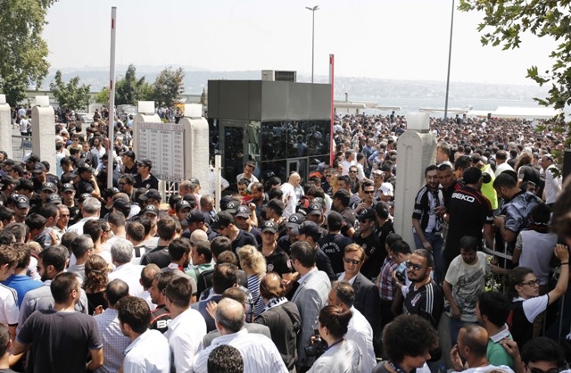 SÜLEYMAN SEBA SON YOLCULUĞUNA UĞURLANDI 67