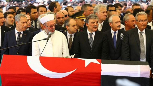 SÜLEYMAN SEBA SON YOLCULUĞUNA UĞURLANDI 97