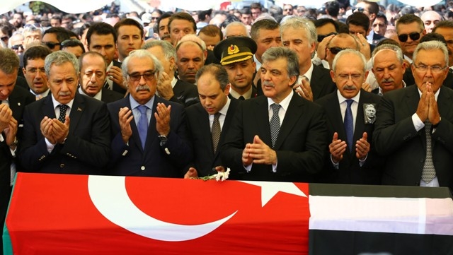 SÜLEYMAN SEBA SON YOLCULUĞUNA UĞURLANDI 98