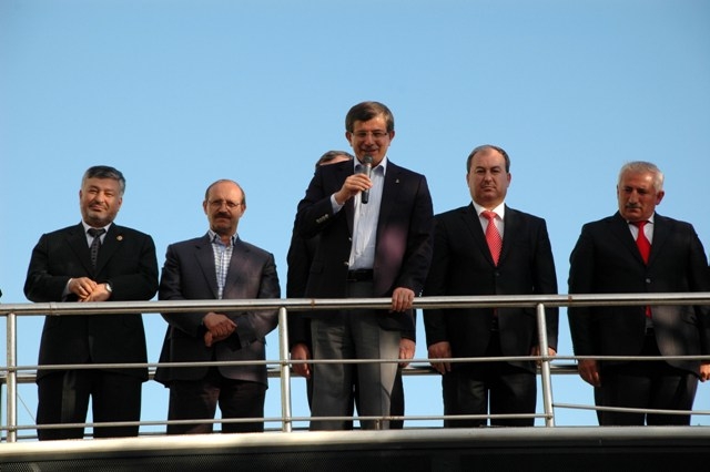 'STRATEJİK DERİNLİK'TEN BAŞBAKANLIĞA 104