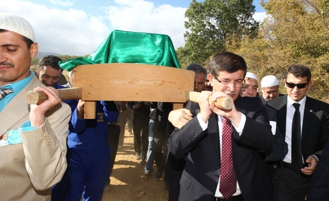 'STRATEJİK DERİNLİK'TEN BAŞBAKANLIĞA 30