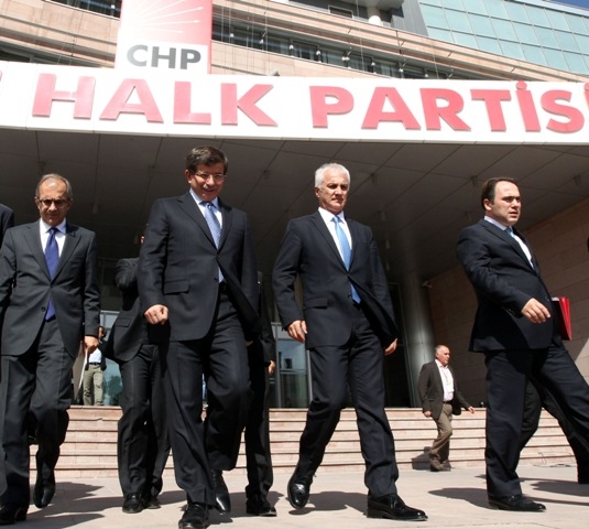 'STRATEJİK DERİNLİK'TEN BAŞBAKANLIĞA 33