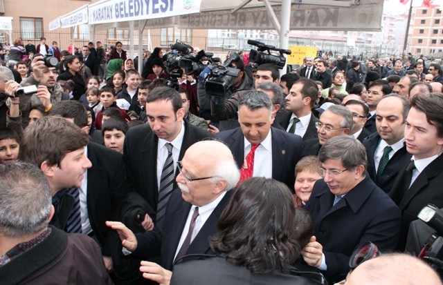 'STRATEJİK DERİNLİK'TEN BAŞBAKANLIĞA 335