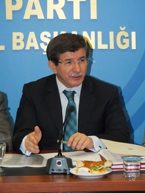 'STRATEJİK DERİNLİK'TEN BAŞBAKANLIĞA 371
