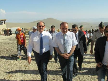 EROL 'VAHYİN İZİNDE' FİLM SETİNİ ZİYARET ETTİ 12