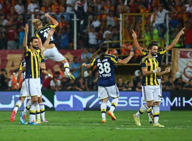 SÜPER KUPA FENERBAHÇE'NİN 143