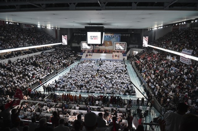 AK PARTİ 1. OLAĞANÜSTÜ KONGRESİ 131