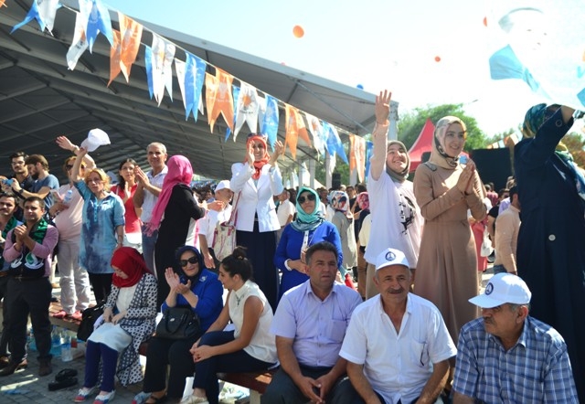 AK PARTİ 1. OLAĞANÜSTÜ KONGRESİ 150