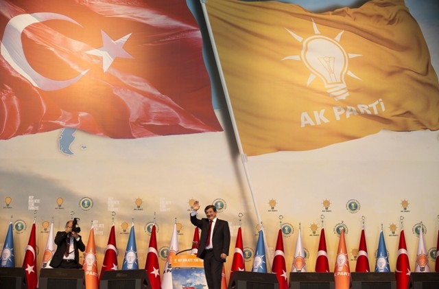 AK PARTİ 1. OLAĞANÜSTÜ KONGRESİ 221