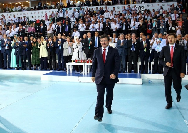 AK PARTİ 1. OLAĞANÜSTÜ KONGRESİ 231