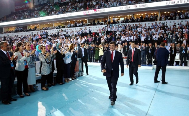 AK PARTİ 1. OLAĞANÜSTÜ KONGRESİ 232