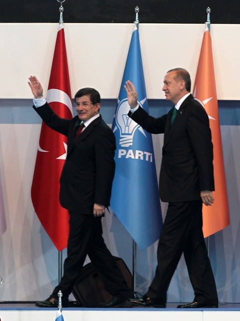 AK PARTİ 1. OLAĞANÜSTÜ KONGRESİ 243