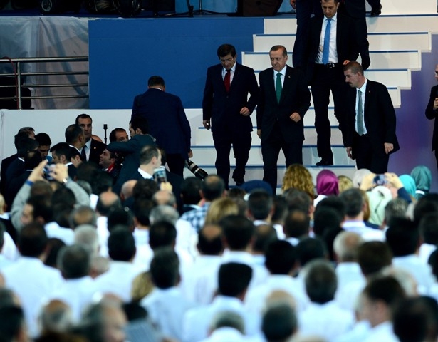 AK PARTİ 1. OLAĞANÜSTÜ KONGRESİ 245