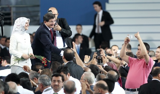 AK PARTİ 1. OLAĞANÜSTÜ KONGRESİ 250