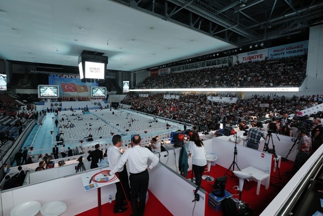 AK PARTİ 1. OLAĞANÜSTÜ KONGRESİ 36