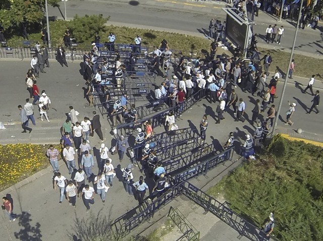 AK PARTİ 1. OLAĞANÜSTÜ KONGRESİ 44