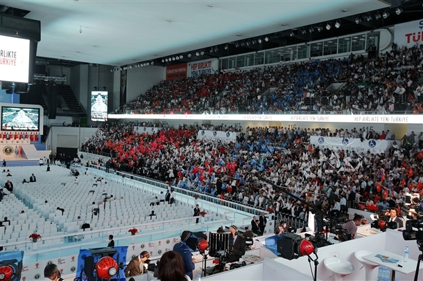 AK PARTİ 1. OLAĞANÜSTÜ KONGRESİ 5