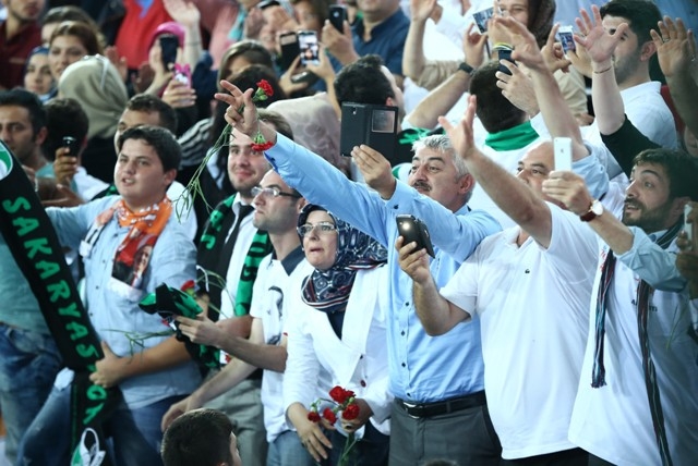 AK PARTİ 1. OLAĞANÜSTÜ KONGRESİ 69