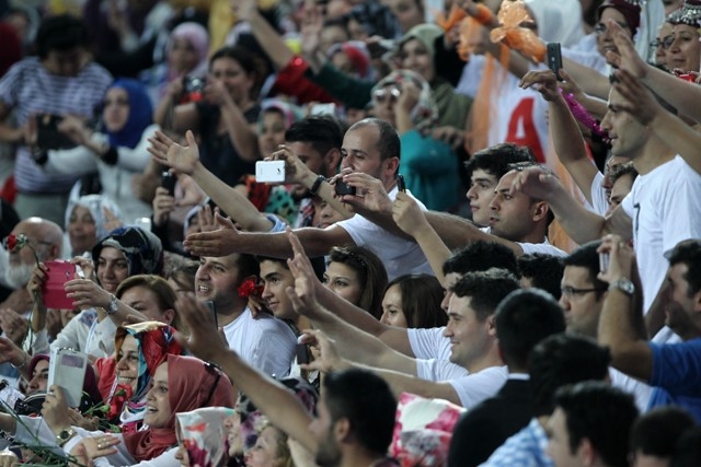 AK PARTİ 1. OLAĞANÜSTÜ KONGRESİ 73