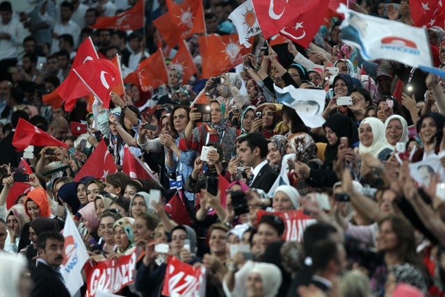 AK PARTİ 1. OLAĞANÜSTÜ KONGRESİ 75