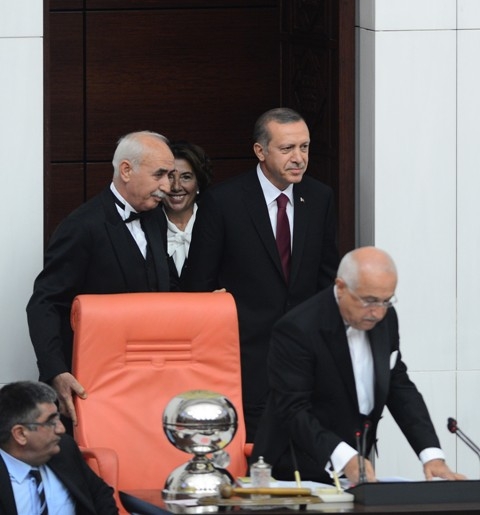 CUMHURBAŞKANLIĞI DEVİR TESLİM TÖRENİ (TÜM DETAYLAR) 75