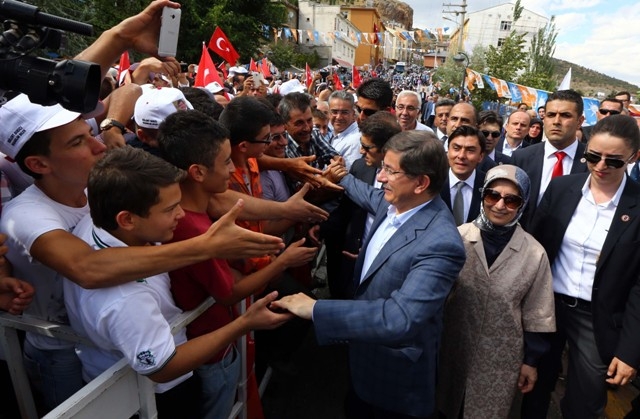 BAŞBAKAN DAVUTOĞLU BABA OCAĞINDA 13