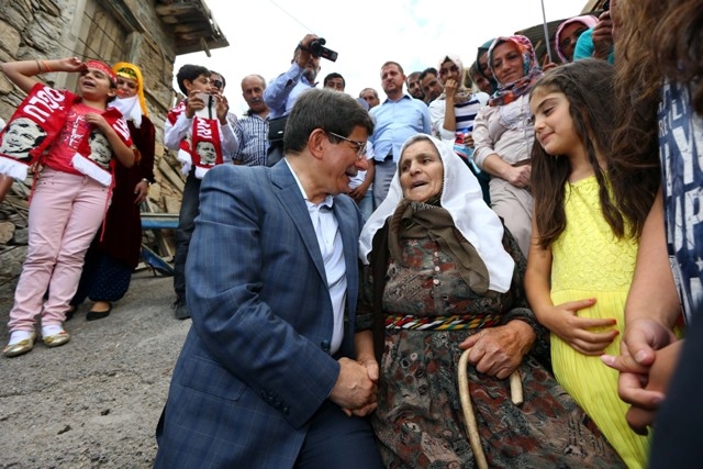 BAŞBAKAN DAVUTOĞLU BABA OCAĞINDA 41