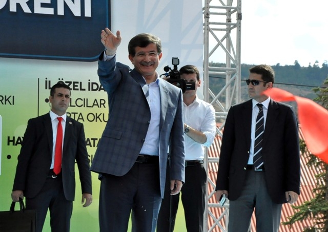 BAŞBAKAN DAVUTOĞLU BABA OCAĞINDA 46