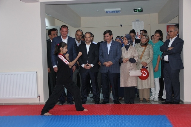 BAŞBAKAN DAVUTOĞLU BABA OCAĞINDA 54
