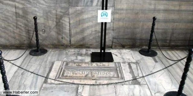 AYASOFYA'NIN BİLİNMEYEN SIRLARI 8