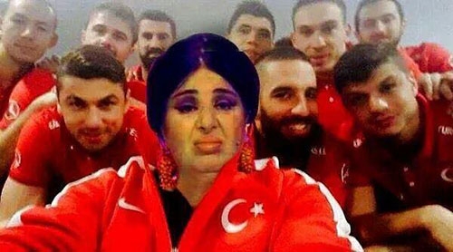 Sosyal medyada yeni çılgınlık: Nur Yerlitaş capsleri 11