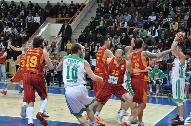 TORKU KONYASPOR:84- GALATASARAY LIV HOSPITAL:91 10